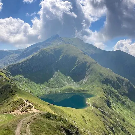 Penthouse Aineckblick アパート